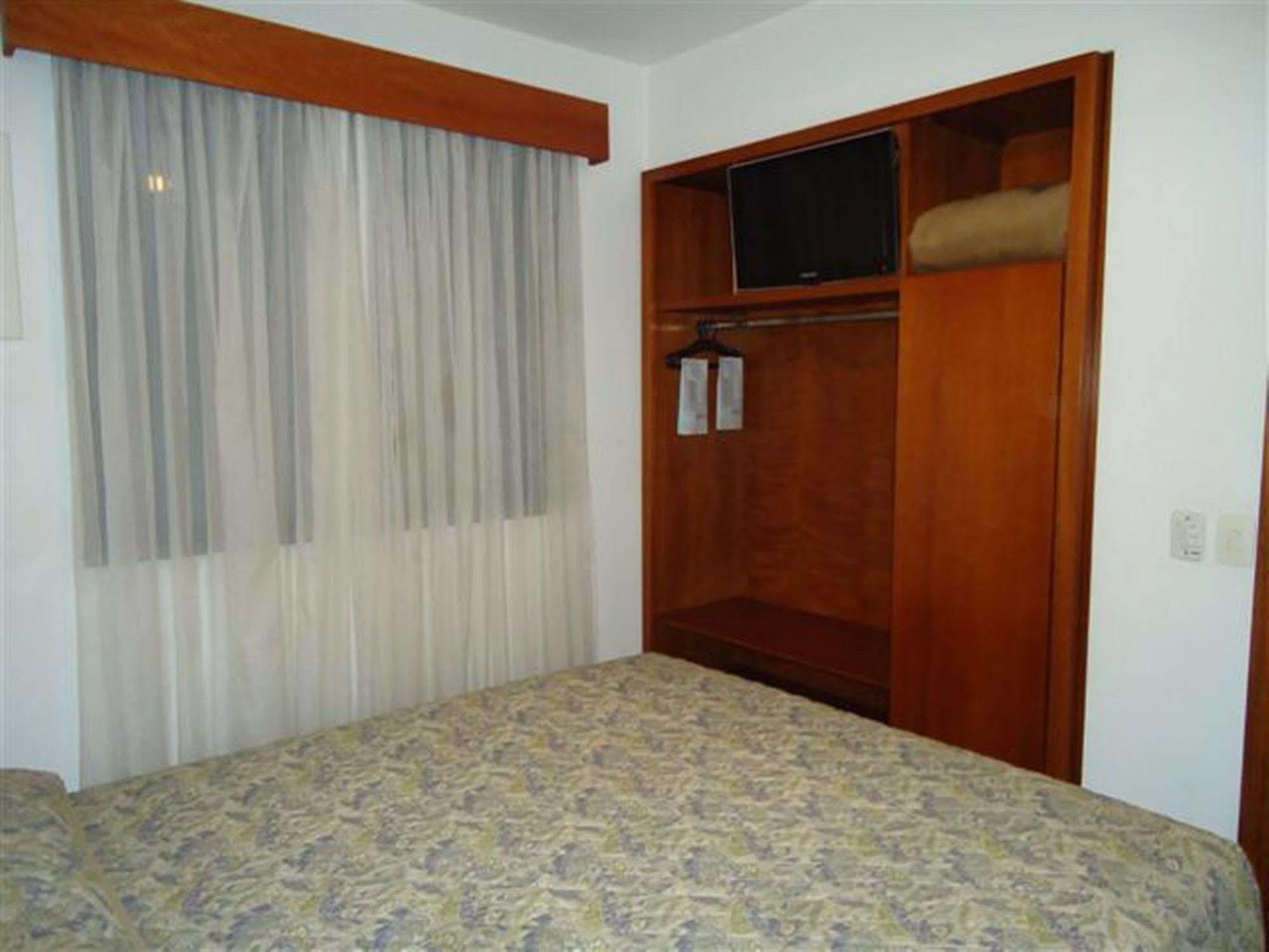 Collins Trade Hotel Porto Alegre Exteriér fotografie