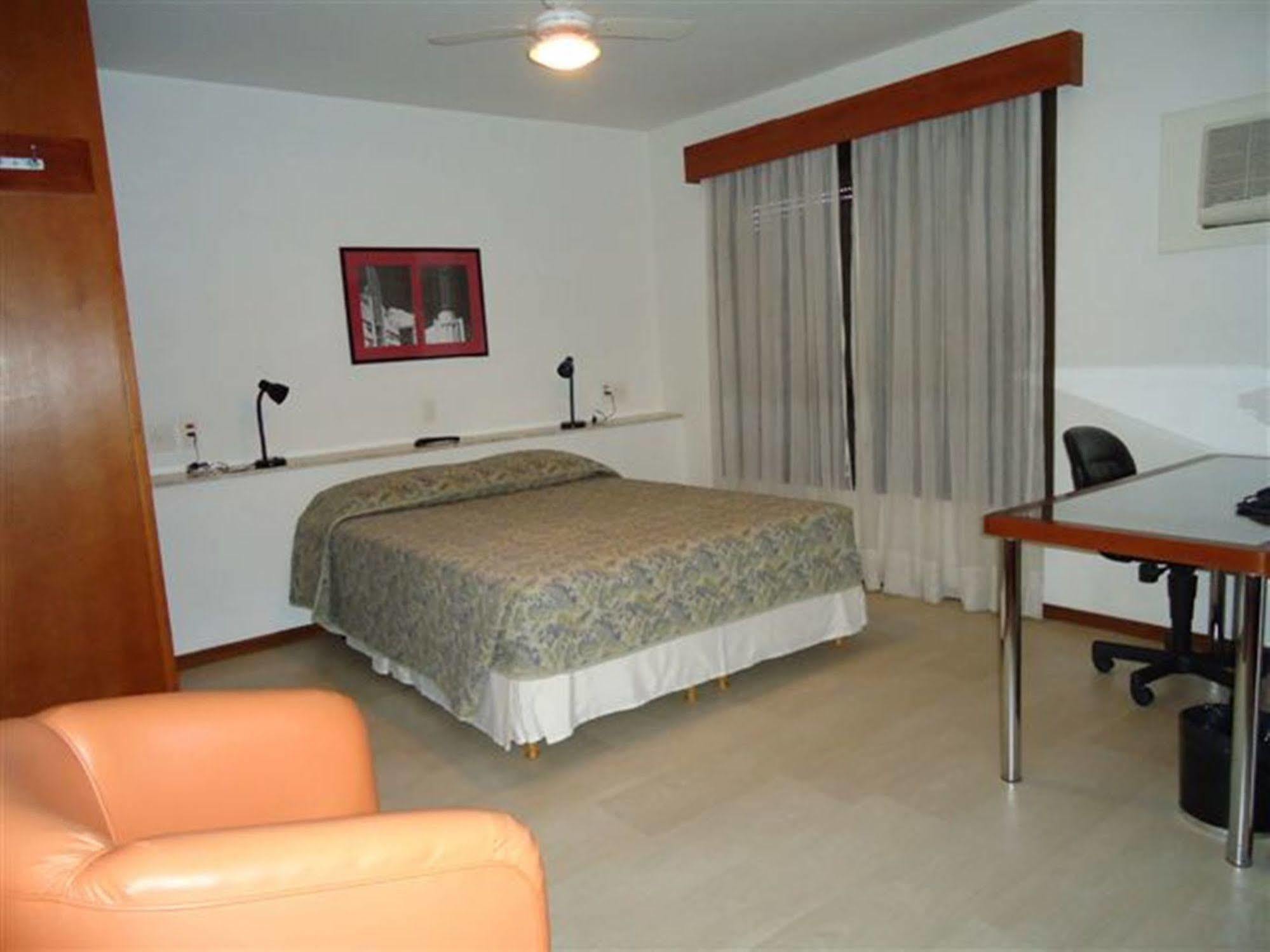 Collins Trade Hotel Porto Alegre Exteriér fotografie